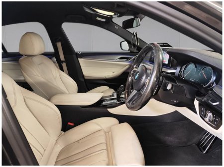 2017 BMW 5-Series - photo 12