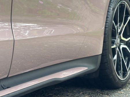 2024 Porsche Taycan - photo 18