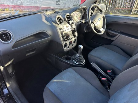 2008 Ford Fiesta - photo 19