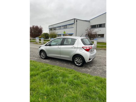 2019 Toyota Yaris - photo 6