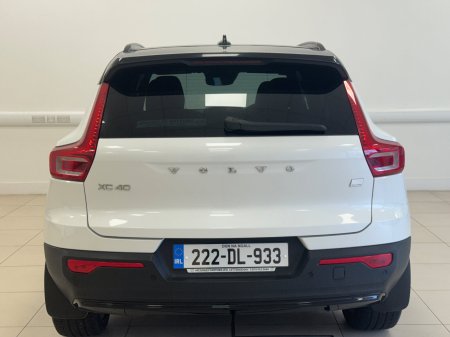 2022 Volvo XC40 - photo 12