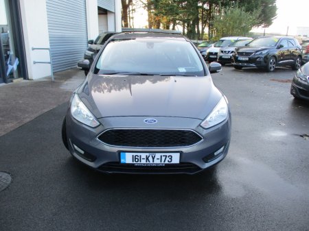 2016 Ford Focus - photo 2