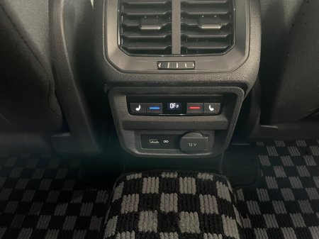 2020 Volkswagen Tiguan - photo 15
