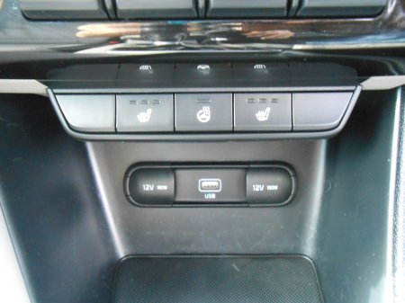 2020 Kia Sportage - photo 19