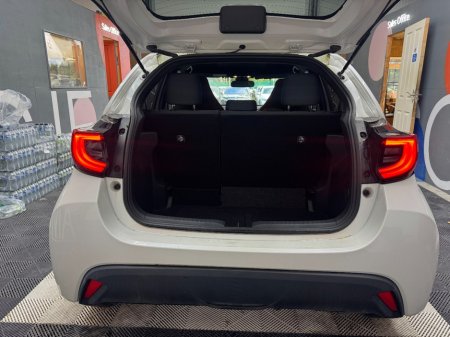 2020 Toyota Yaris - photo 7