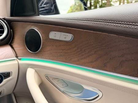 2019 Mercedes-Benz E-Class - photo 23