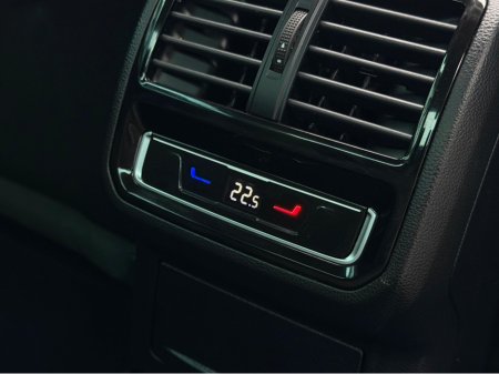 2022 Volkswagen Passat - photo 21