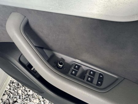 2016 Audi A4 - photo 21