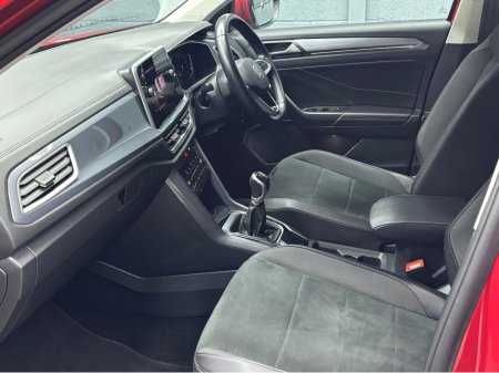 2023 Volkswagen T-Roc - photo 13