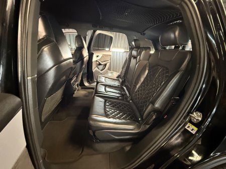2020 Audi SQ7 - photo 16