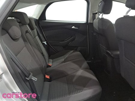 2018 Ford Focus - photo 13