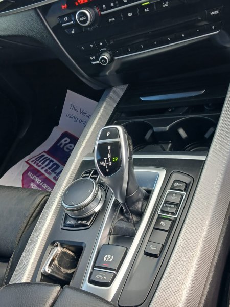 2017 BMW X5 - photo 9