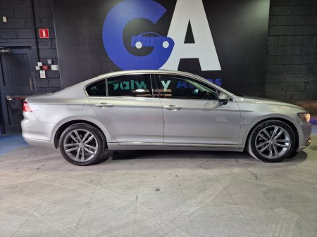 2017 Volkswagen Passat - photo 11