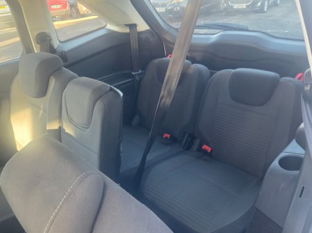 2018 Ford Grand C-Max - photo 8