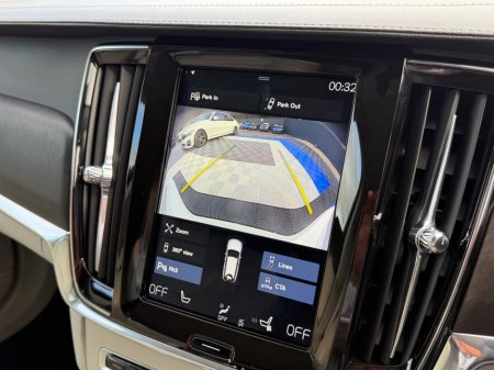 2019 Volvo V90 - photo 21