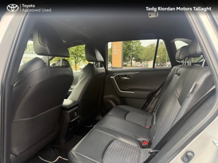 2019 Toyota RAV4 - photo 8