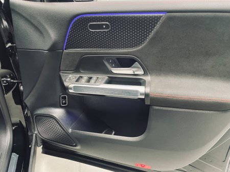 2025 Mercedes-Benz EQB - photo 22