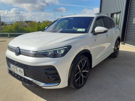 2024 Volkswagen Tiguan - photo 3