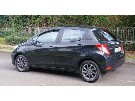 2013 Toyota Yaris - photo 3