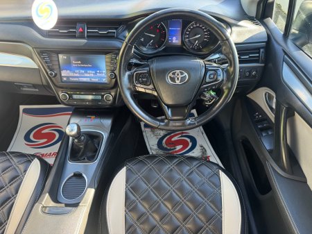 2015 Toyota Avensis - photo 7