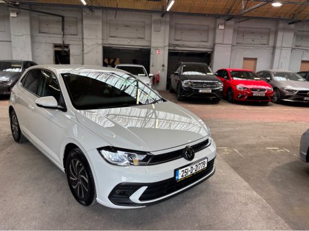 2025 Volkswagen Polo - photo 17