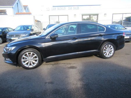 2019 Volkswagen Passat - photo 4
