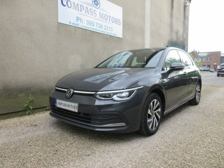 2022 Volkswagen Golf - photo 3