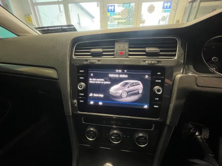 2019 Volkswagen Golf - photo 18