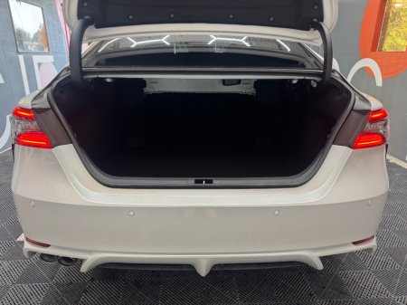 2022 Toyota Camry - photo 7