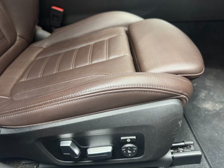 2022 BMW 3-Series - photo 17