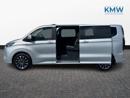 2026 Ford Tourneo Custom - photo 6