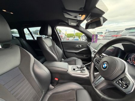 2021 BMW 3-Series - photo 15