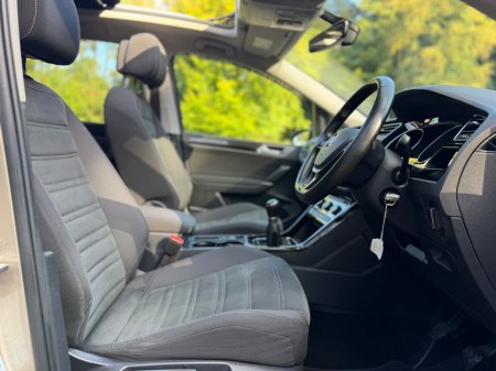 2017 Volkswagen Touran - photo 16