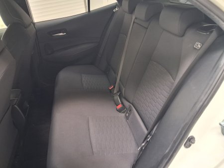 2019 Toyota Corolla - photo 20