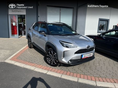 2026 Toyota Yaris Cross HYBRID ELECTRIC LUNASPORT