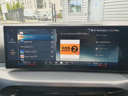 2025 BMW 3-Series - photo 19