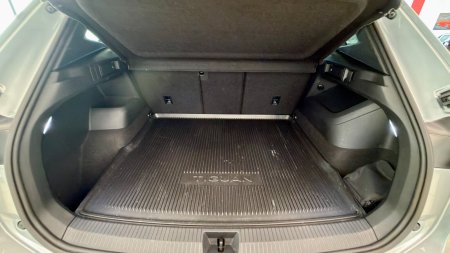 2025 Volkswagen Tiguan - photo 16