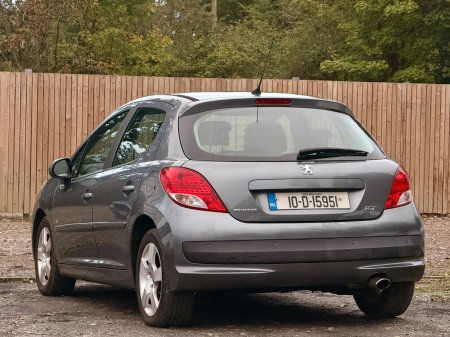2010 Peugeot 207 - photo 11