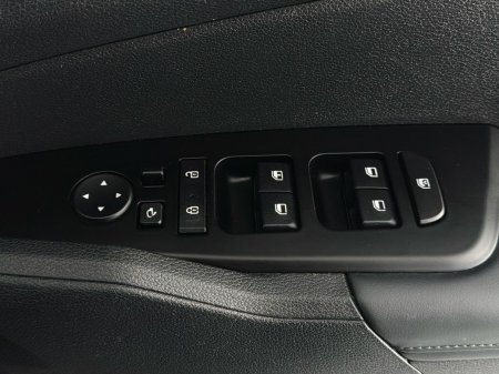 2024 Kia Sportage - photo 33