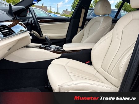 2018 BMW 5-Series - photo 10