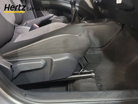 2023 Toyota Aygo X - photo 19