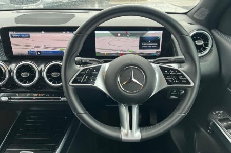 2025 Mercedes-Benz GLB - photo 12