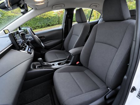 2019 Toyota Corolla - photo 18