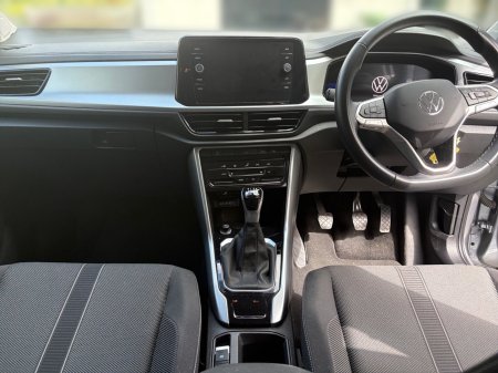 2023 Volkswagen T-Roc - photo 4