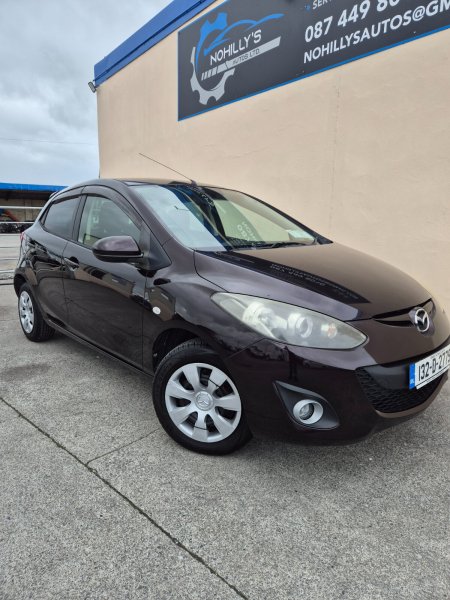 2013 Mazda Demio - photo 2