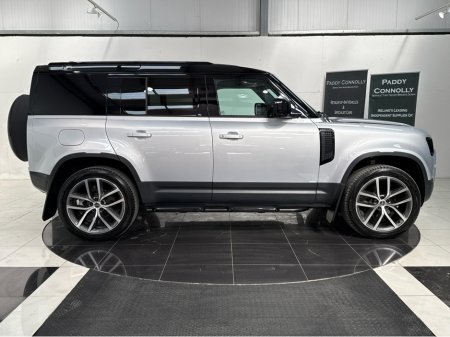 2022 Land Rover Defender - photo 9