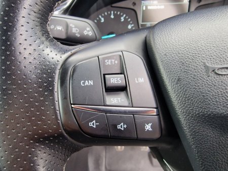 2018 Ford Fiesta - photo 18