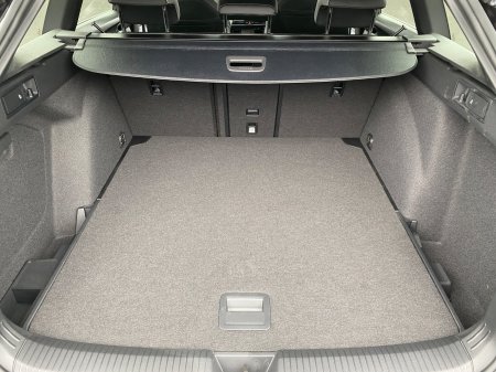 2024 Volkswagen Golf - photo 25