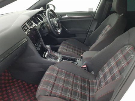 2018 Volkswagen Golf - photo 4