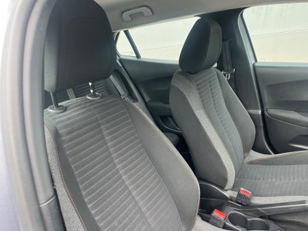 2021 Peugeot 2008 - photo 7